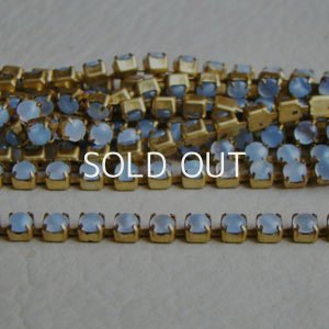 画像1: "blue opal" 4mm glass stone chain 