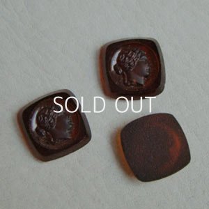 画像1: 14mm RD/SQ brown glass cameo