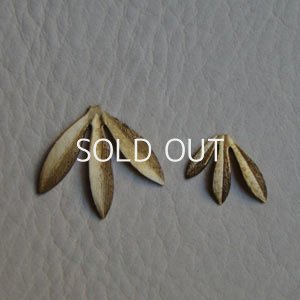 画像4: brass triple leaves stamping "S"