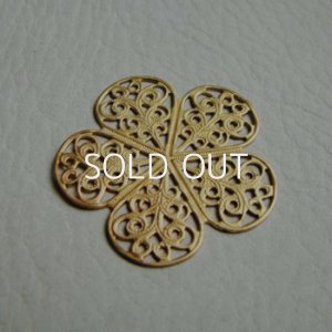 画像2: brass 35×36 5 petal filigree