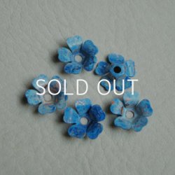 画像1: 13mm blue painted flower