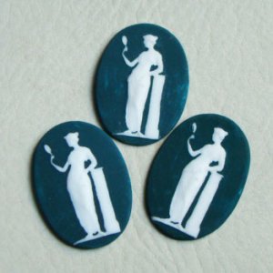 画像2: 36×25 matte green "Lady" cameo
