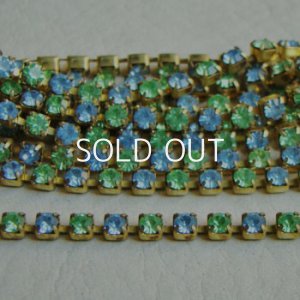 画像1: "Peridot / Lt.Sapphire" VSW 24pp rhinestone chain 