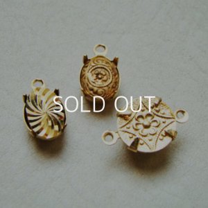 画像2: brass 11.5mm floral stamping