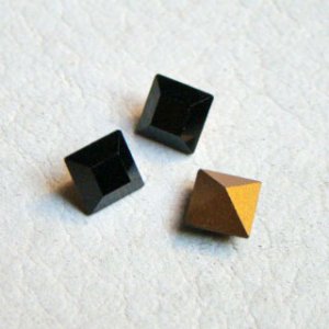 画像1: 2pcs VSW 6mm square "Jet"