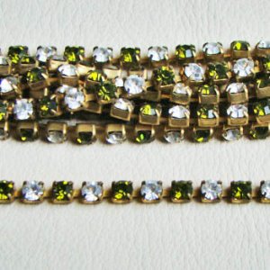 画像1: VSW 4mm "Olivine & Crystal" rhinestone chain