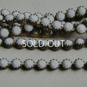 画像2: 6mm "Chalk White" rhinestone chain