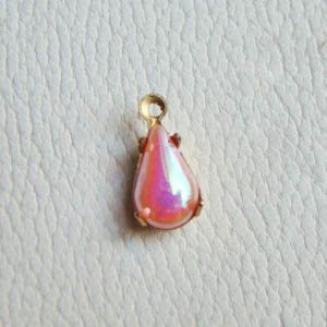 画像2: 2pcs 9×5 tear "Pink AB"