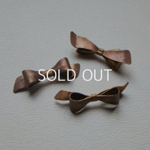 画像1: 30×8 aged brass 3D bow