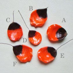 画像2: Antique wired Poppy Petal "B"   