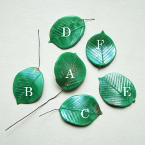 画像2: Antique wired veined leaf "E"    