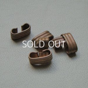 画像1: 2pcs aged brass 13×5.8 Rib connector
