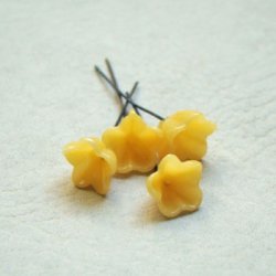 画像1: 9~10mm cup flower pin "Yellow "