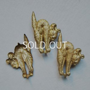 画像1: 31×48 brass "Cat" prong finding