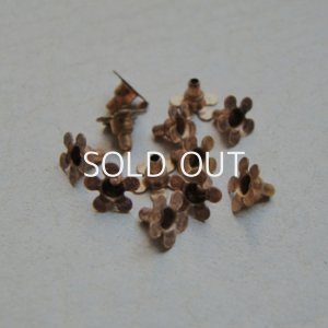 画像2: 5pcs aged brass petit flower
