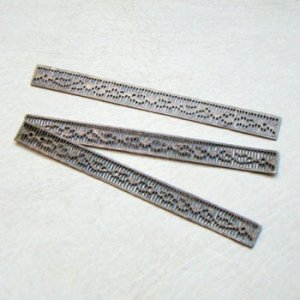画像1: aged metal filigree lace finding