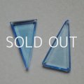 26×13.5mm triangle "Tranparent Blue"