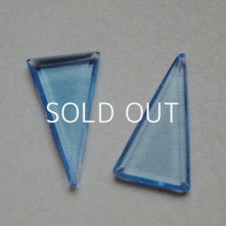 画像1: 26×13.5mm triangle "Tranparent Blue"
