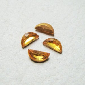 画像1: 4pcs 8×4 Half Moon  "Topaz"