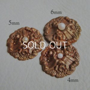 画像3: aged brass 31mm Floral stamping