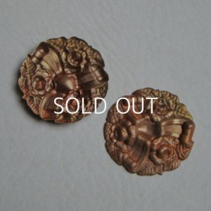 画像1: aged brass 31mm Floral stamping