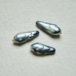 画像1: 3pcs 15×6 1/2 drilled glass pearl "Gray" 