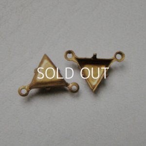 画像1: 2pcs dark brass 8mm triangle CB setting 2R