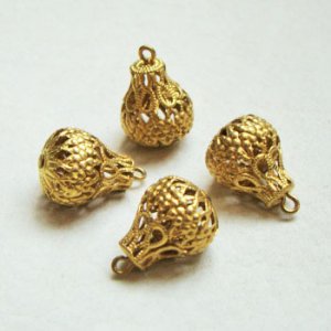 画像1: 18×12.5 brass filigree drop charm
