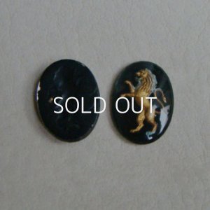 画像1: 18×13 OV Black / Gold Lion intaglio