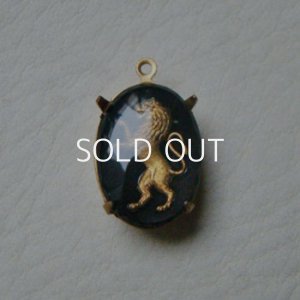 画像3: 18×13 OV Black / Gold Lion intaglio