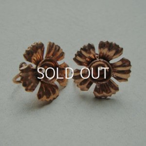 画像1: brass 5- petal flower earring base