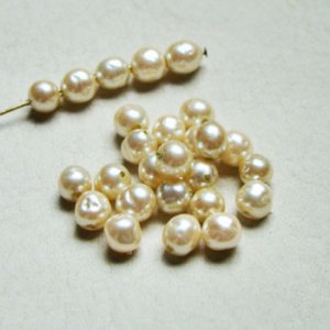 画像1: 3pcs 5~6mm Cream Ivory baroque pearl