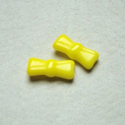 画像2: 2pcs yellow bowtie  beads