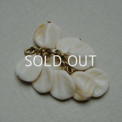 画像3: 4pcs 12mm lucite cream leaf beads