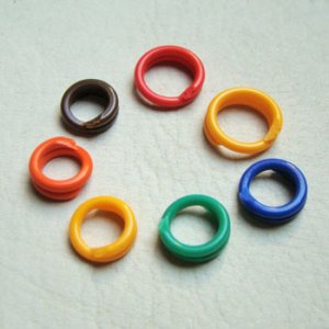画像1: 1970's celluloid ring coil