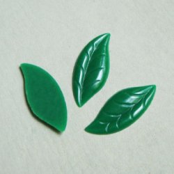 画像1: 25x10 green plastic leaf cabochon