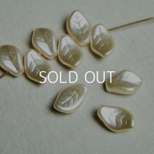 画像1: 2pcs 15×10 ivory leaf pearl