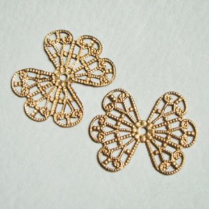 画像1: brass 30x27 BOW filigree