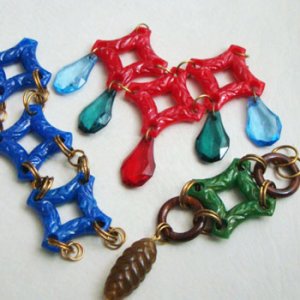 画像2: 30x13 curved barley plastic beads