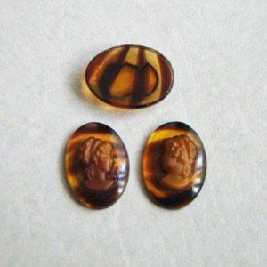 画像2: 1 pair 18x13 "Tortoise/ Brown" cameo