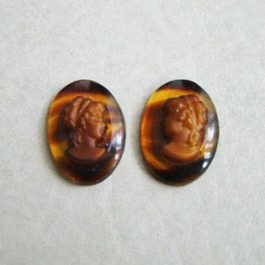 画像1: 1 pair 18x13 "Tortoise/ Brown" cameo