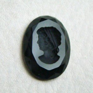 画像2: 25x18 Jet Black intaglio cameo