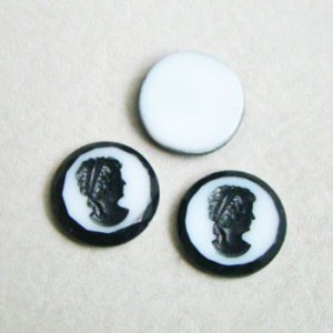 画像1: 18mm White/ Black intaglio cameo