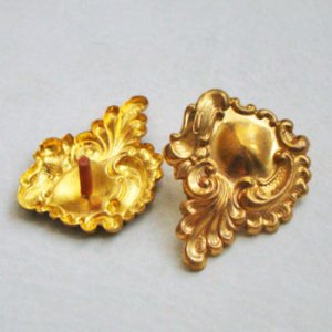 画像1: brass 45x36 "Rococo" pierce finding