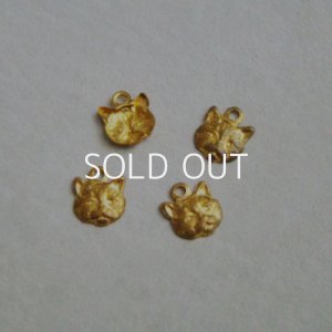 画像1: 2pcs brass tiny cat face charm