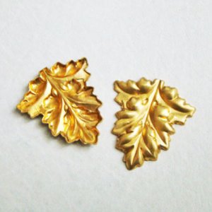 画像1: 31x27.5 brass leaf