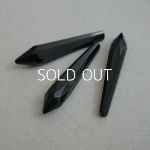 画像1: 39x6 Jet faceted drop