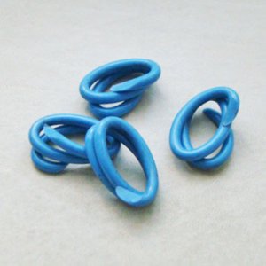 画像1: 24x14 Smoky Blue celluloid oval ring