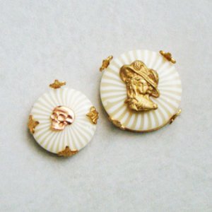 左：CS-17618, ST-16340 ／ 右：CS-19735, ST-16341使用