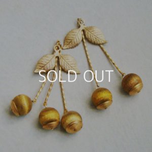 画像2: brass twin leaf charm